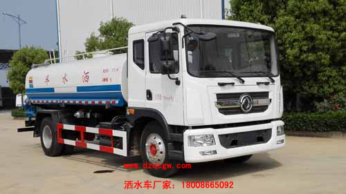 國四東風(fēng)多利卡D9灑水車(10方)